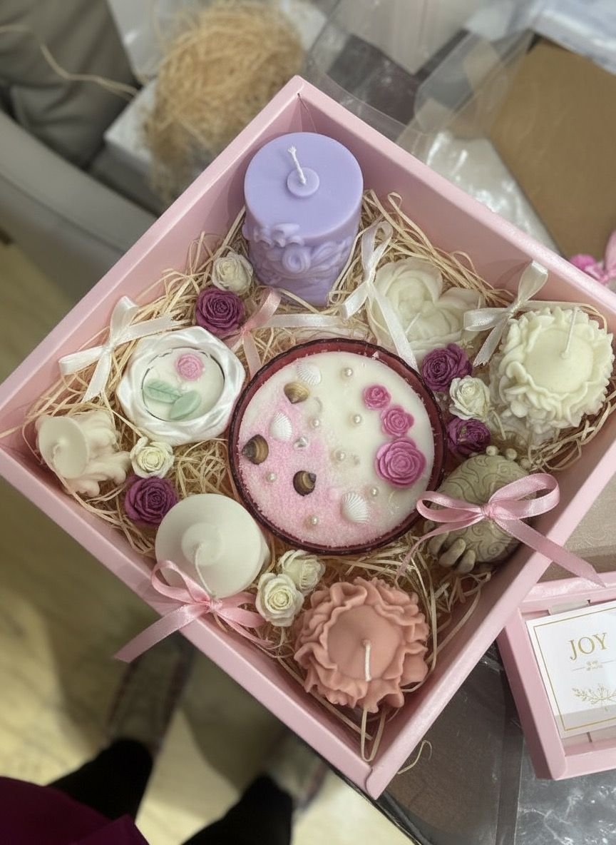 10 Heartwarming Candle Gifting Ideas to Brighten Their Day | Wick in Wax